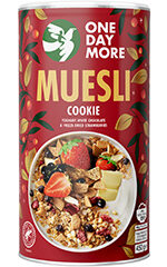 Cookies-Müsli mit weisser Joghurt-Schokolade und gefriergetrockneten Erdbeeren in der Tube