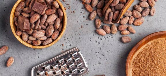 Kakao: Eigenschaften und Nährwerte. Ist Kakao gesund?